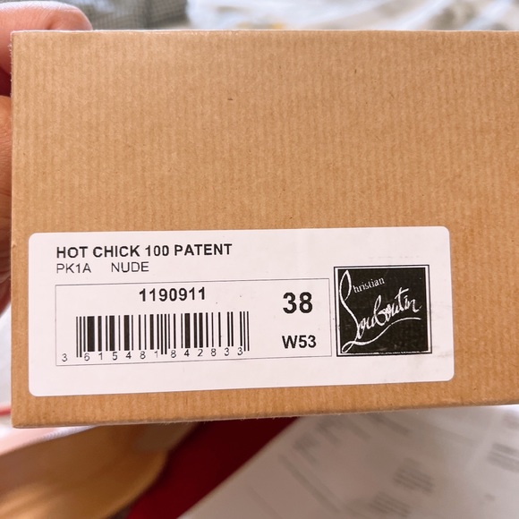COPY - Brand New Hot Chick Christian Louboutin shoes in Nude. 100mm - Picture 5 of 7